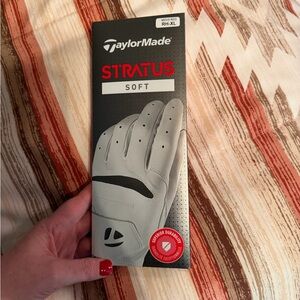 Brand new Taylor made golf glove